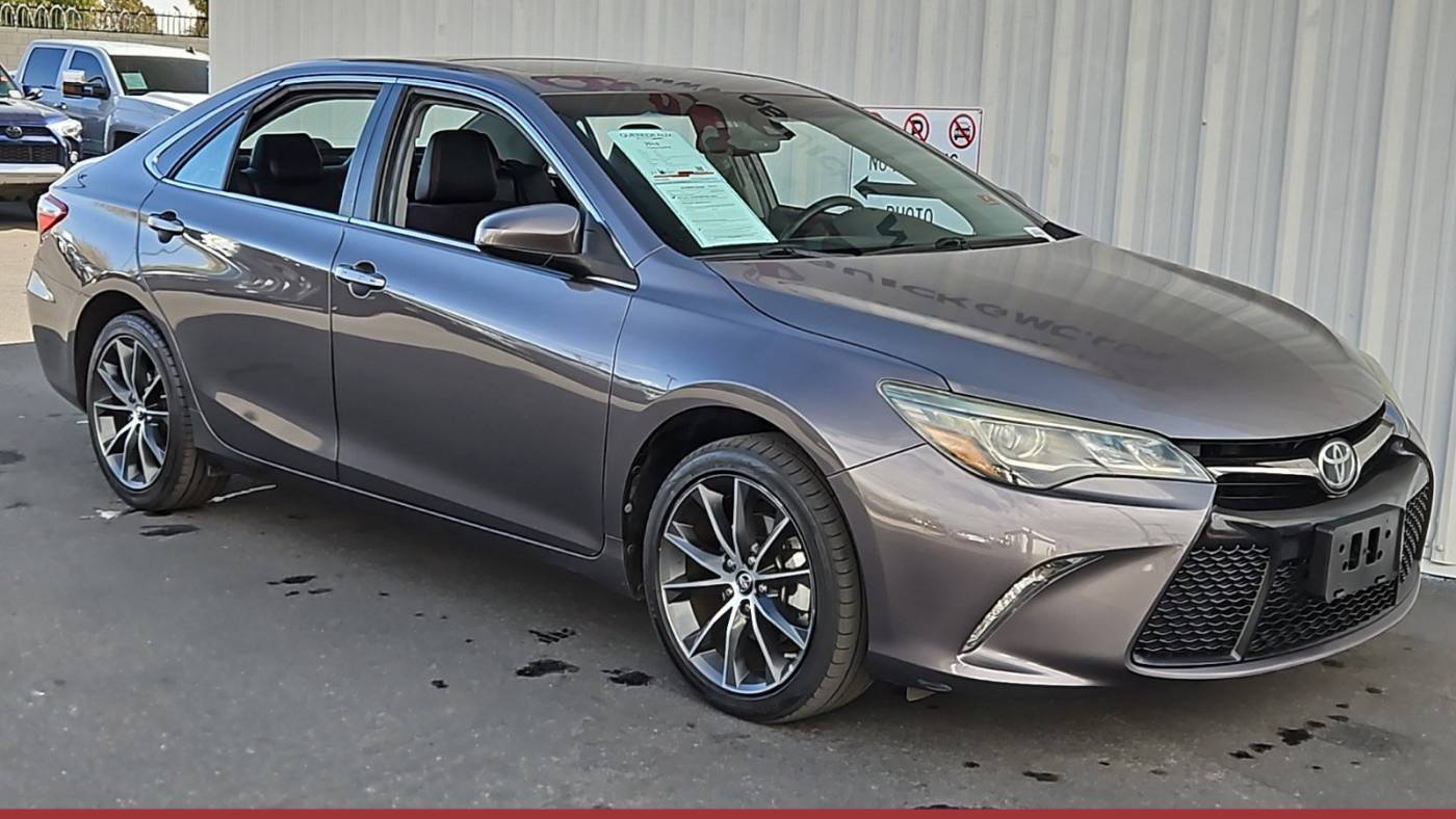 2015 Toyota Camry XSE V6 — Sedan — 105,461 mi — Tucson, AZ