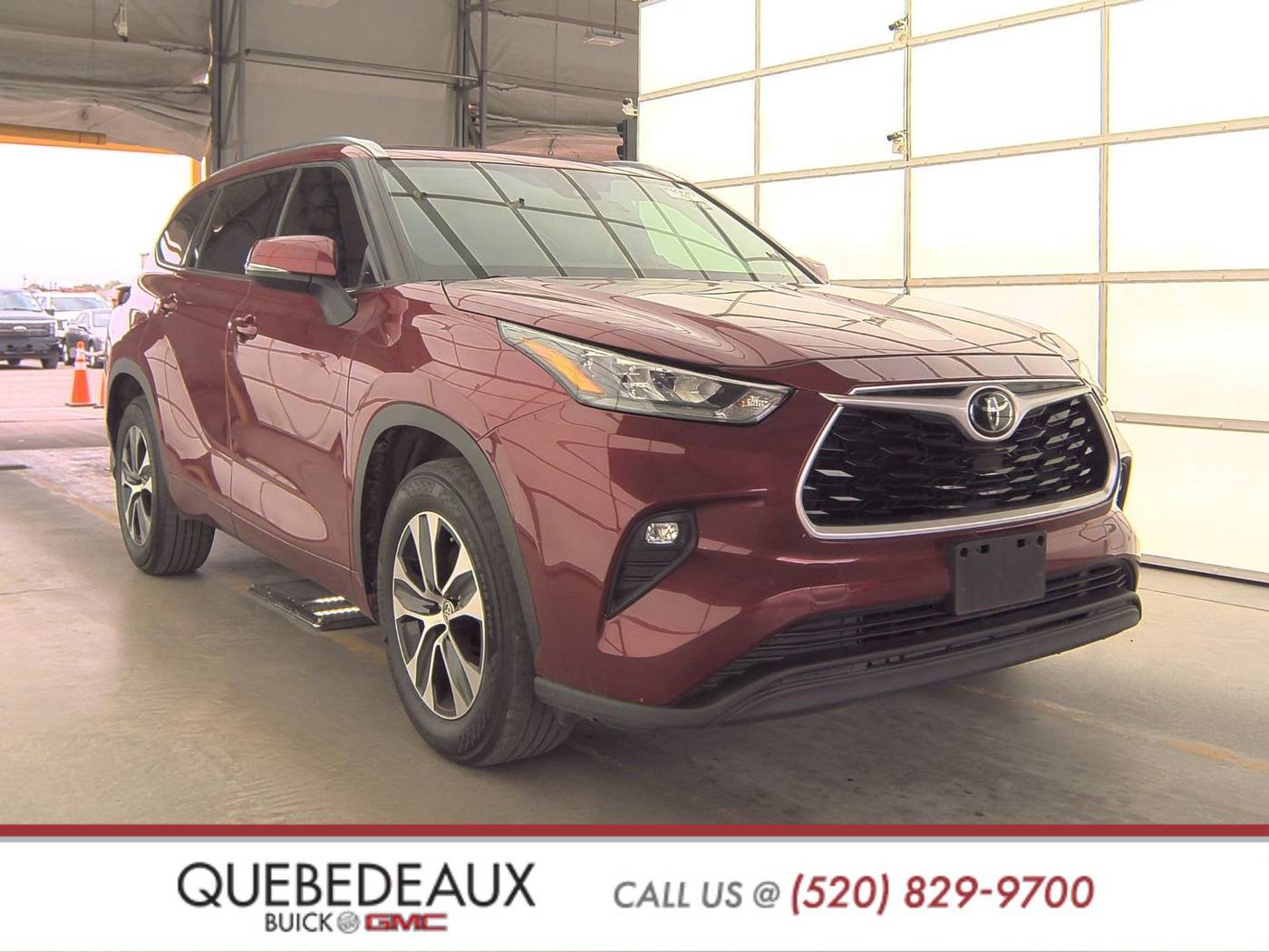 2020 Toyota Highlander XLE — SUV — 69,437 mi — Tucson, AZ
