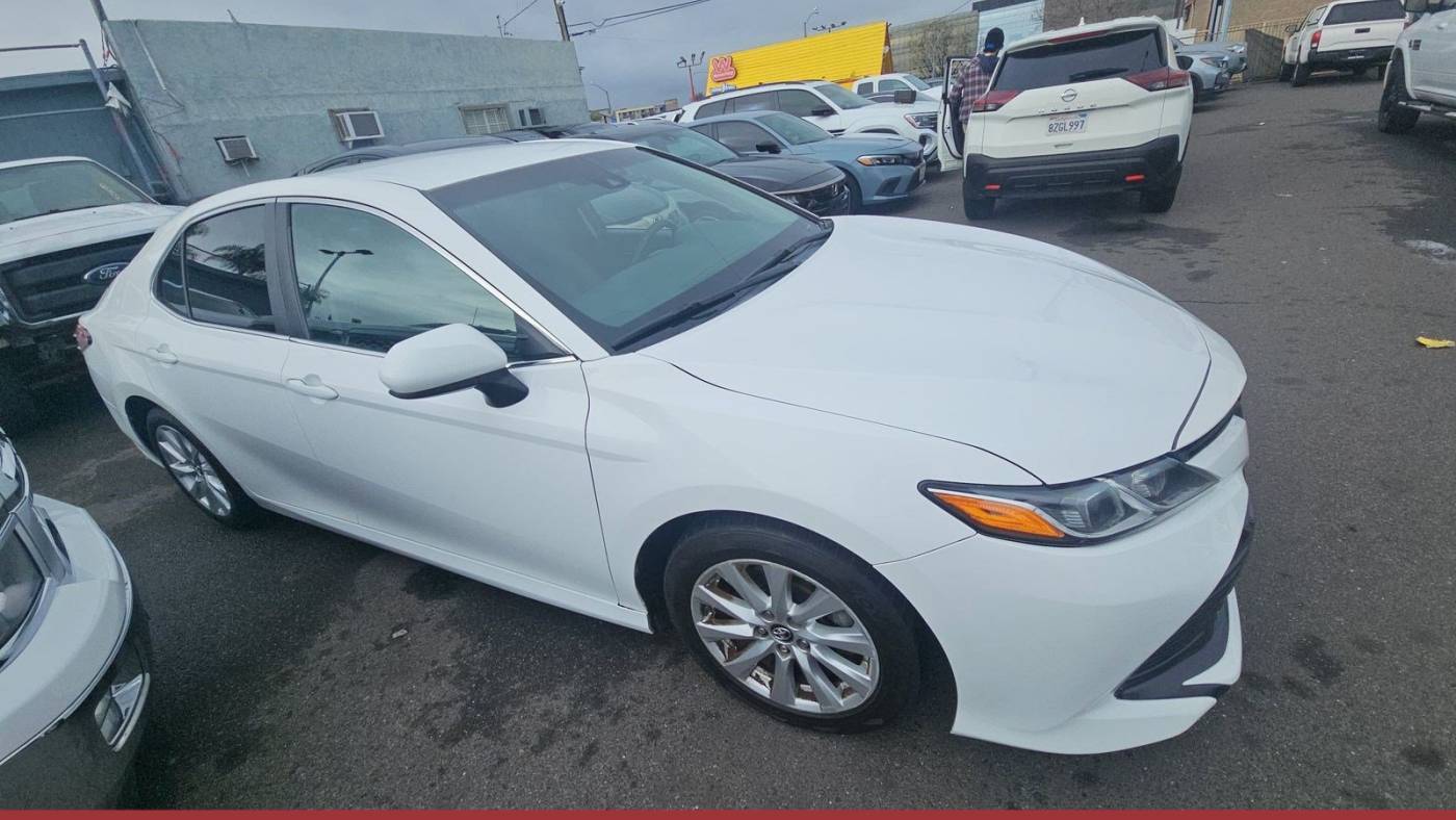 2018 Toyota Camry LE — Sedan — 110,200 mi — Tucson, AZ