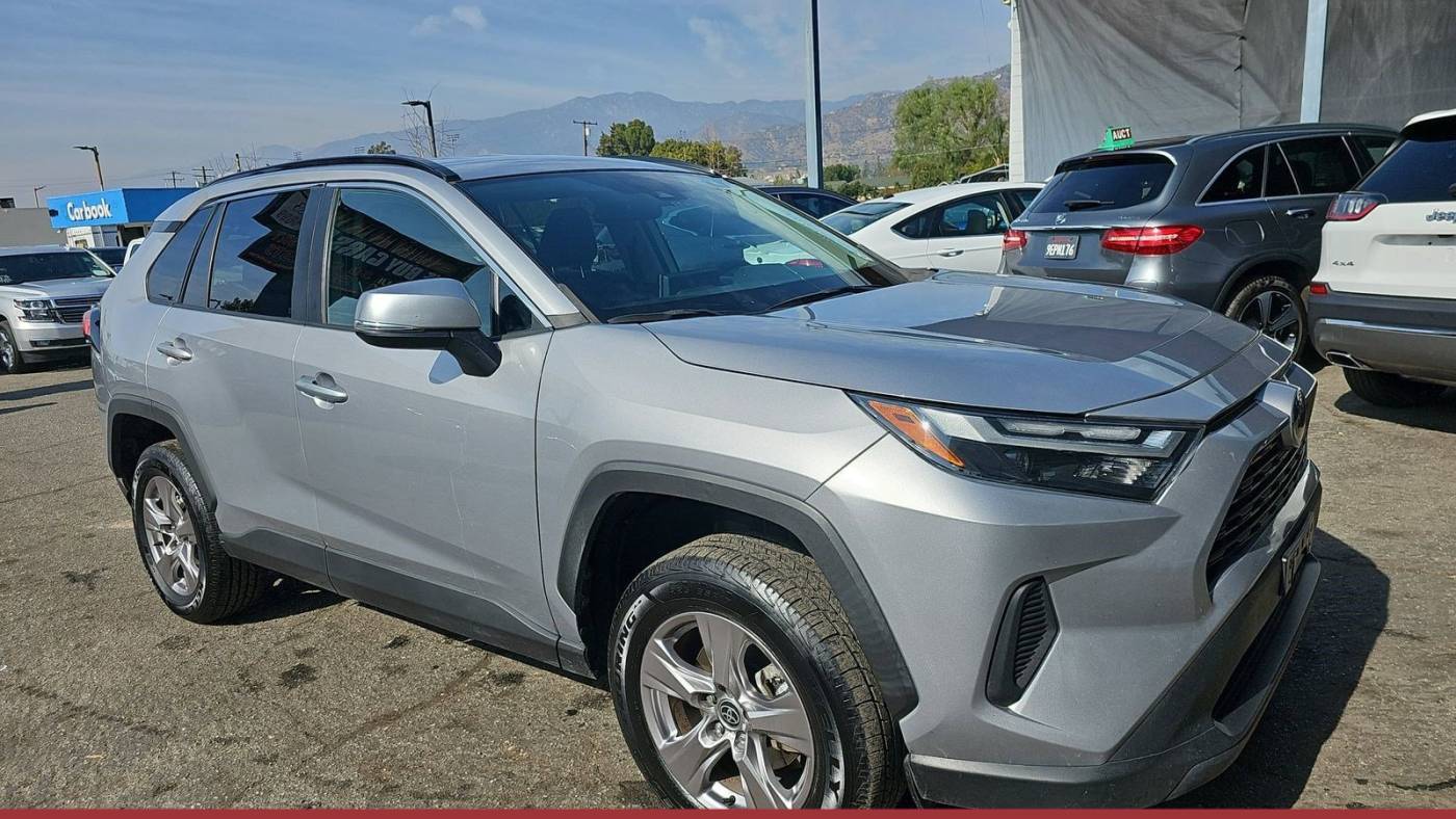 2022 Toyota RAV4 XLE — SUV — 114,679 mi — Tucson, AZ