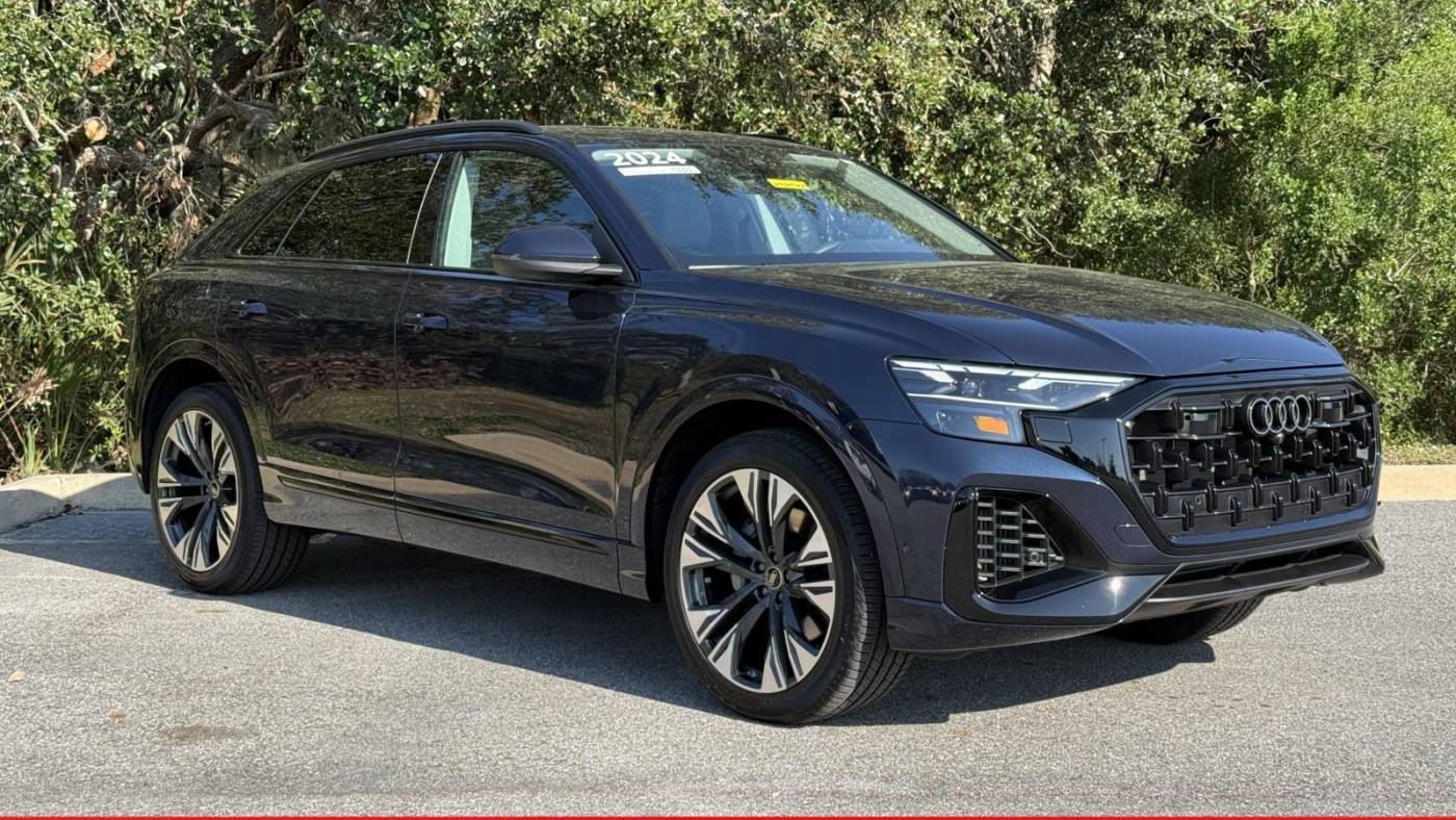 2024 Audi Q8 Premium — SUV — 5,874 mi — Sarasota, FL
