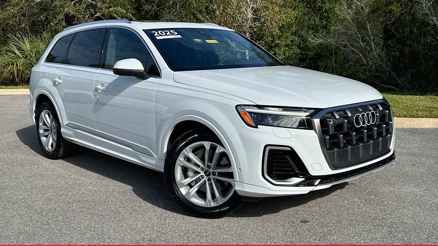 2025 Audi Q7 Premium Plus — SUV — 5,253 mi — Sarasota, FL