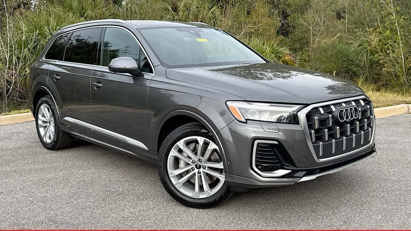 2025 Audi Q7 Premium — SUV — 6,151 mi — Sarasota, FL