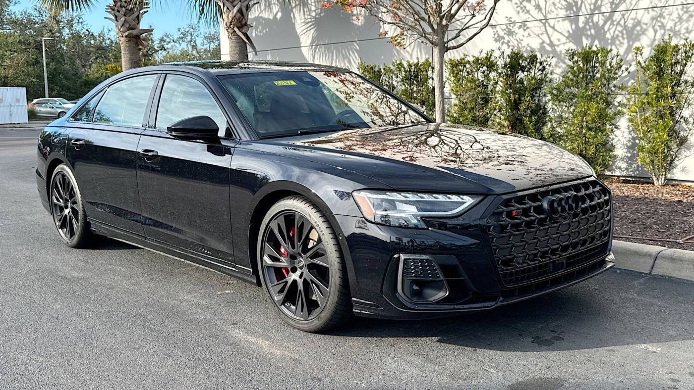 2025 Audi S8 4.0T quattro