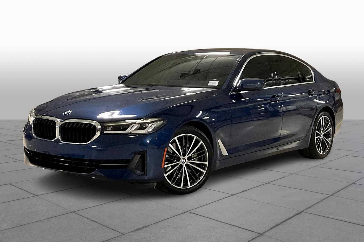 2022 BMW 5 Series 530i — Sedan — 29,988 mi — Arlington, TX