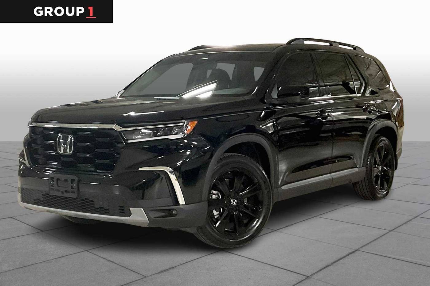 2025 Honda Pilot Touring — SUV — 3,375 mi — Arlington, TX