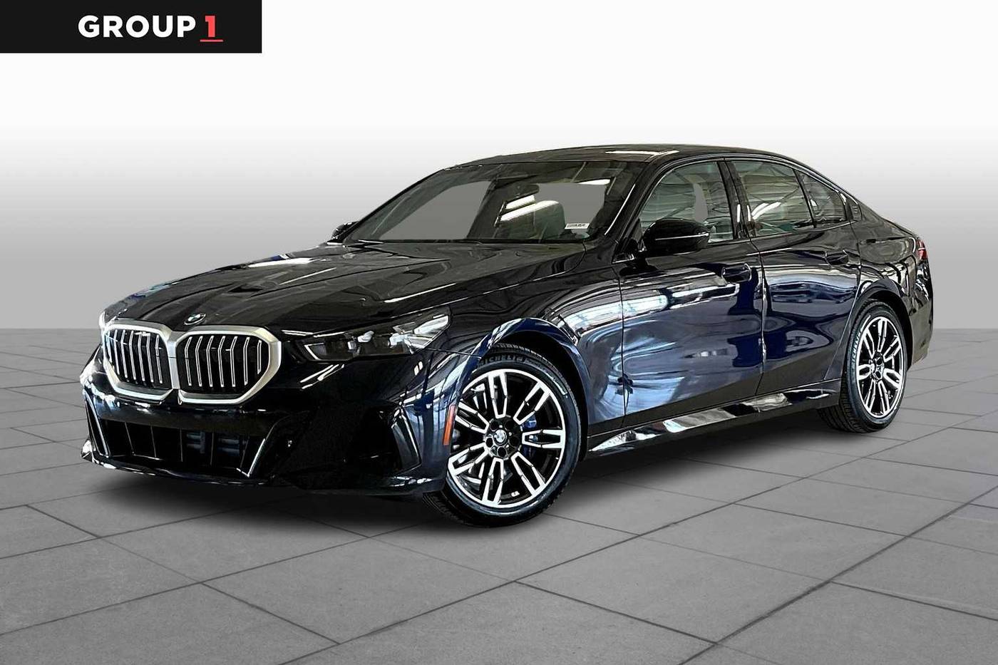 2025 BMW 5 Series 530i — Sedan — 7,900 mi — Arlington, TX