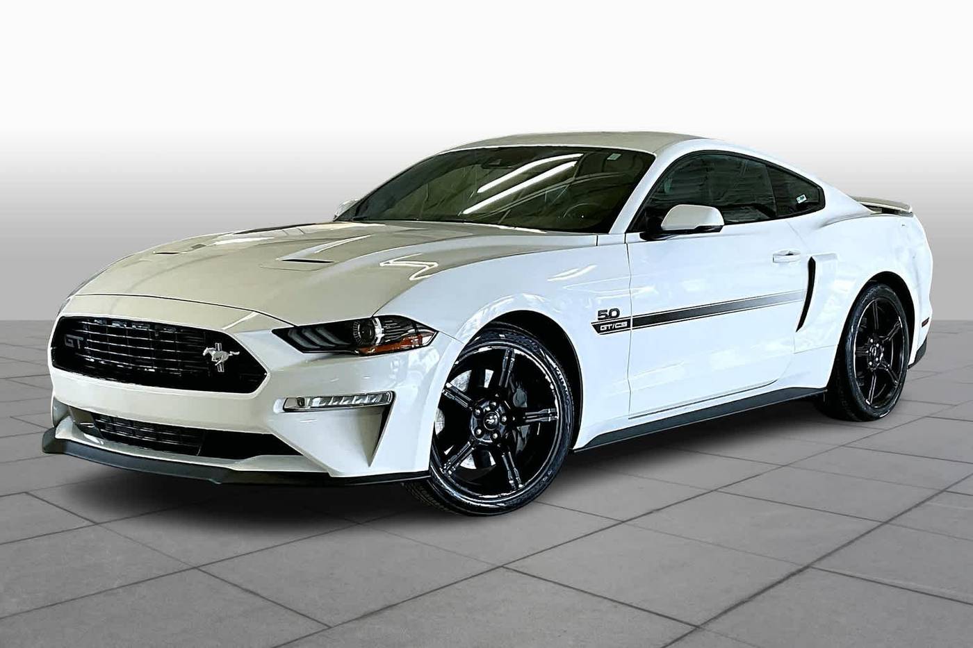 2019 Ford Mustang GT Premium — Coupe — 30,347 mi — Arlington, TX