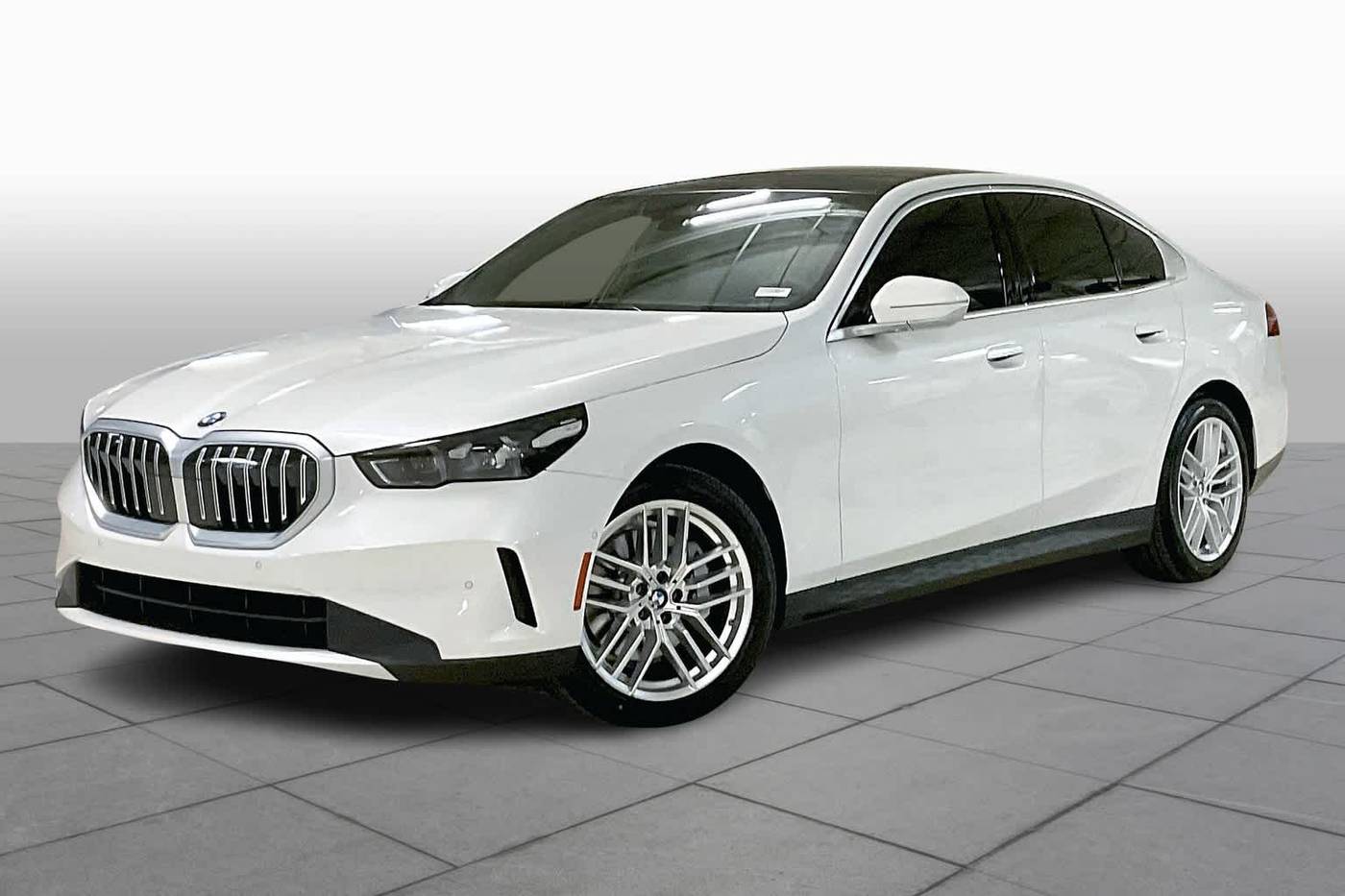 2024 BMW 5 Series 530i — Sedan — 14,957 mi — Arlington, TX