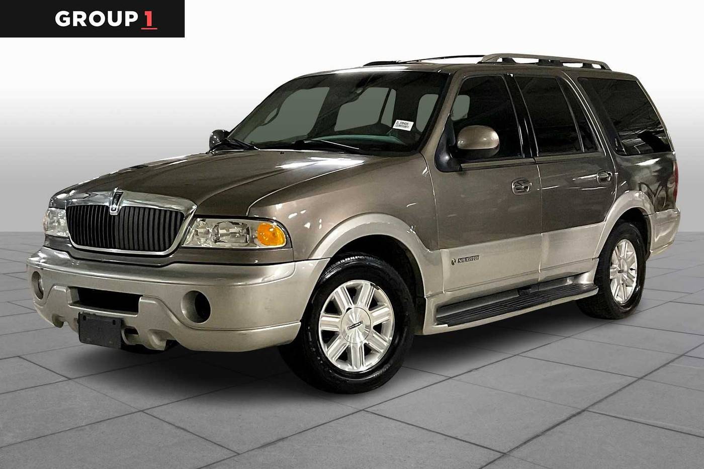 2002 Lincoln Navigator Standard — SUV — 313,842 mi — Arlington, TX