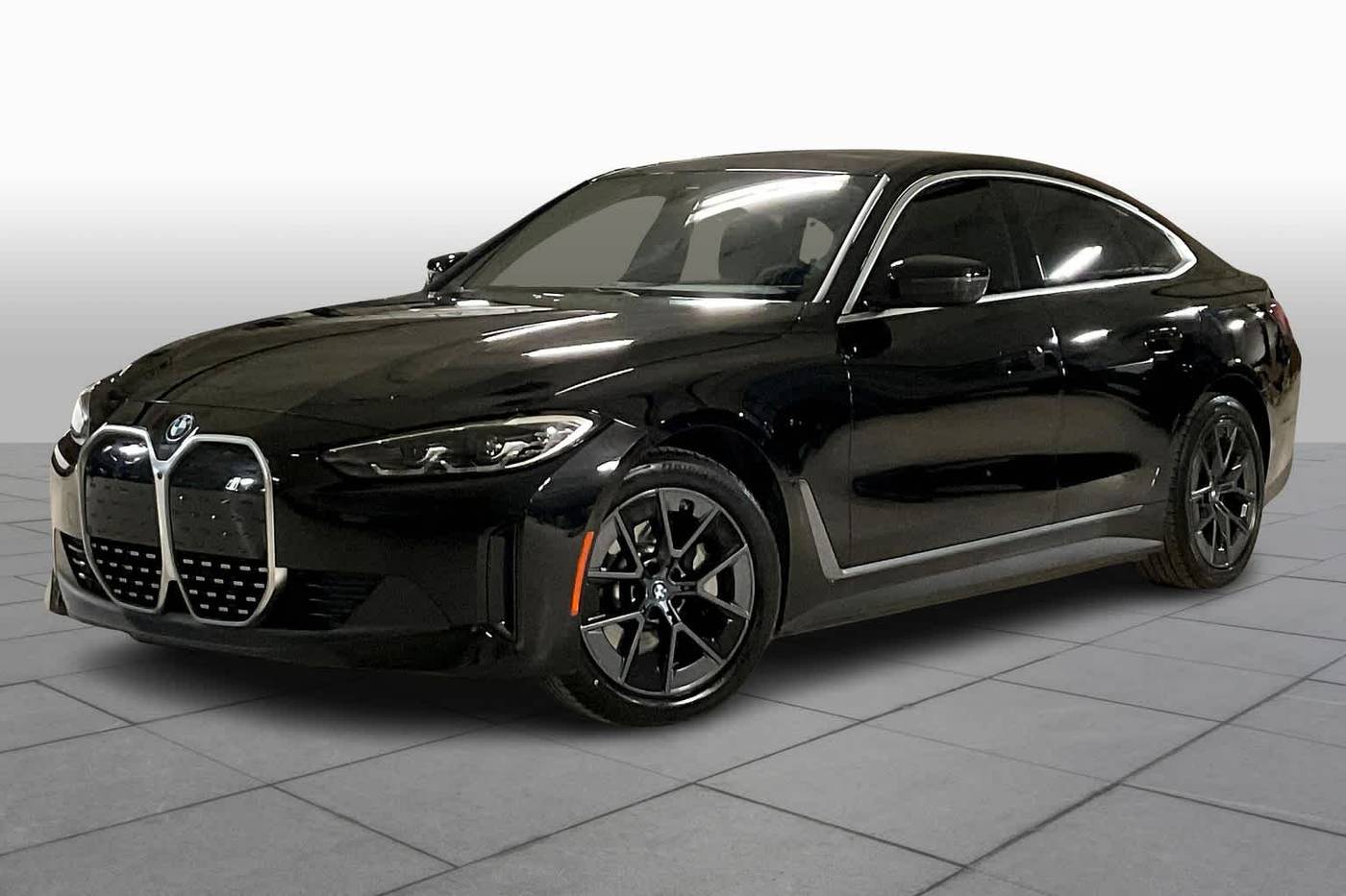 2023 BMW i4 eDrive40 — Sedan — 17,637 mi — Arlington, TX