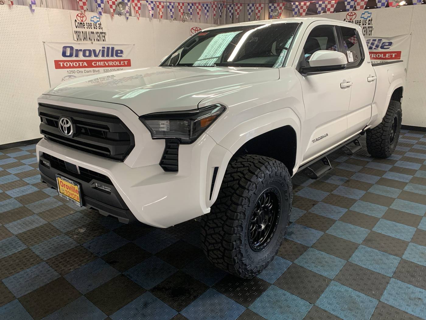 2025 Toyota Tacoma SR5