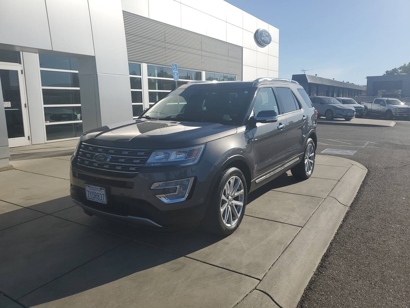 2017 Ford Explorer Limited — SUV — 84,183 mi — Oroville, CA
