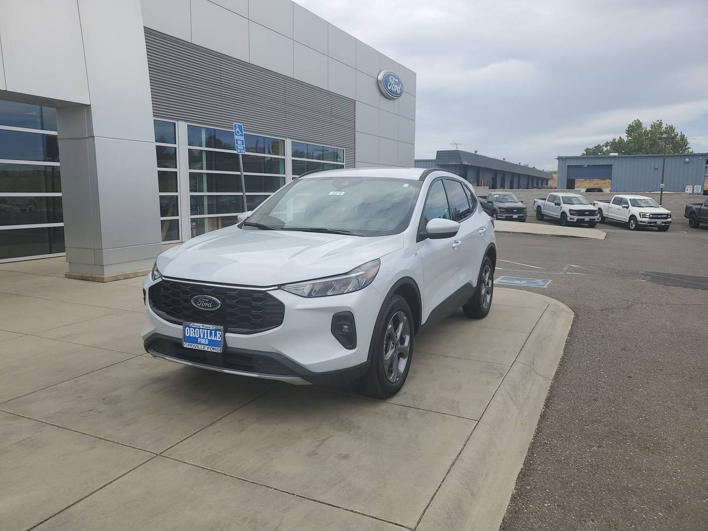 2025 Ford Escape ST-Line Select — SUV — 4,438 mi — Oroville, CA