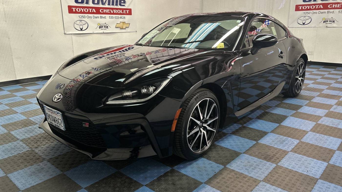 2023 Toyota GR86 Base — Coupe — 5,693 mi — Oroville, CA