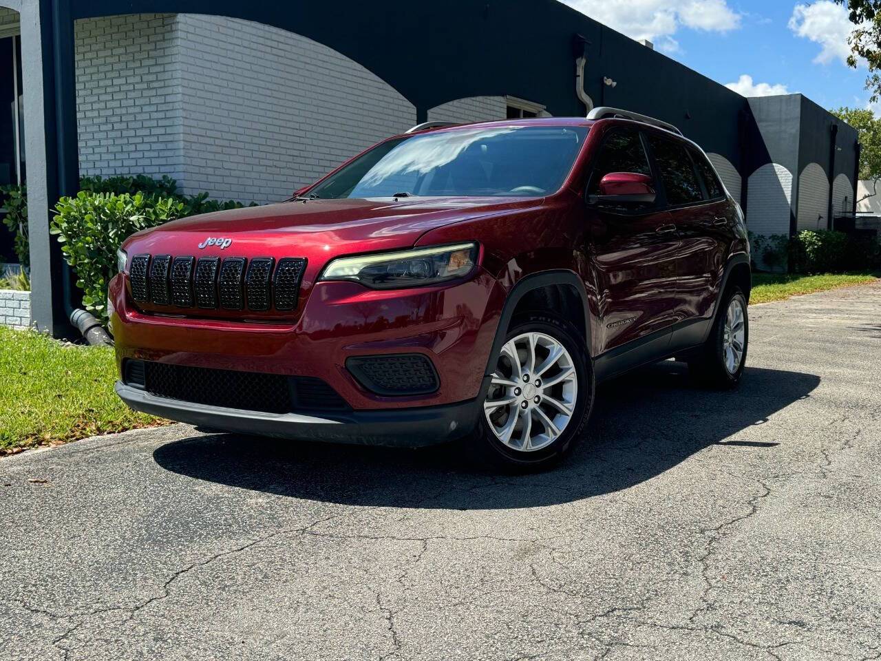 2020 Jeep Cherokee Latitude — SUV — 120,597 mi — Hollywood, FL