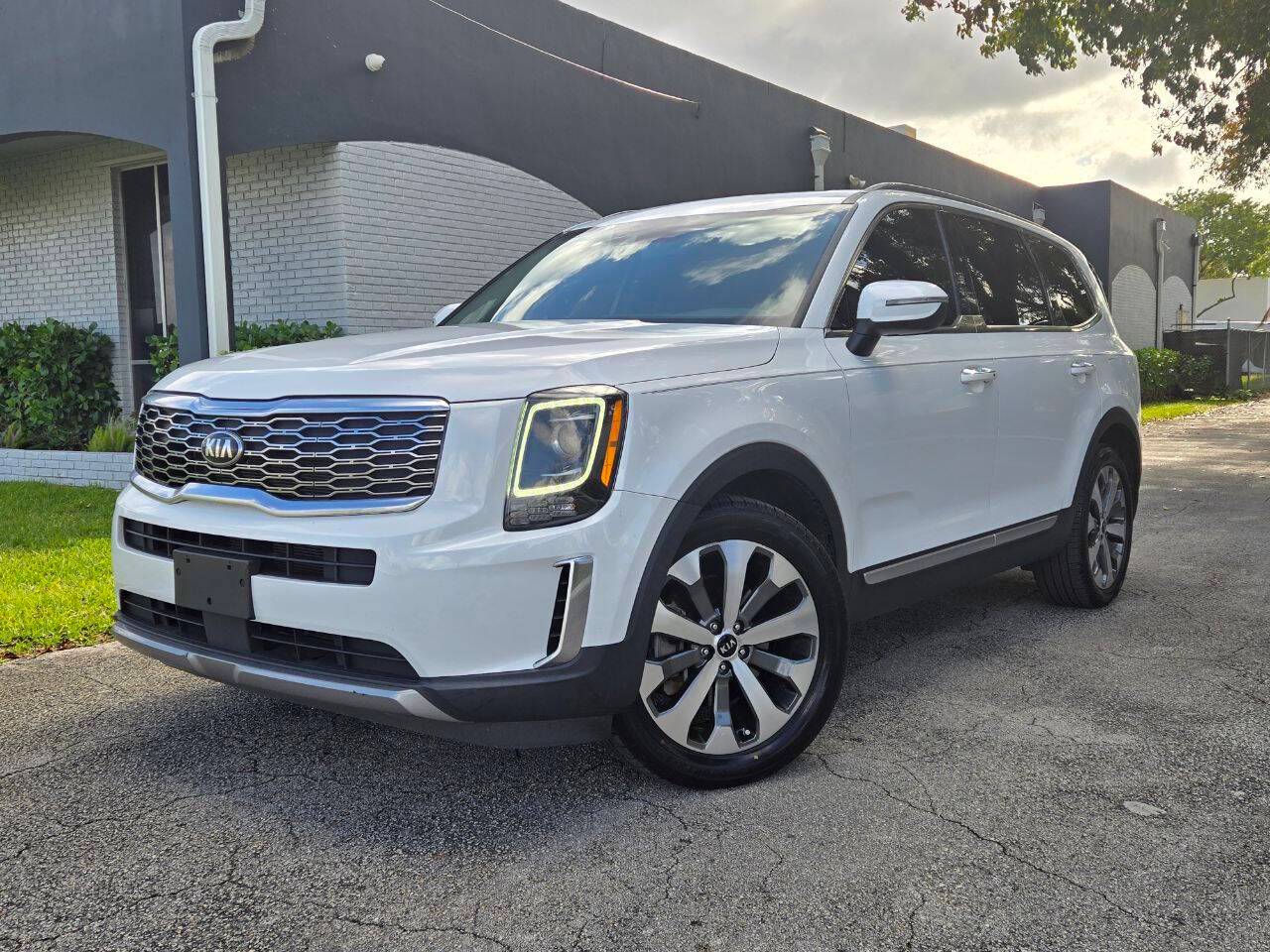 2020 Kia Telluride S — SUV — 110,847 mi — Hollywood, FL