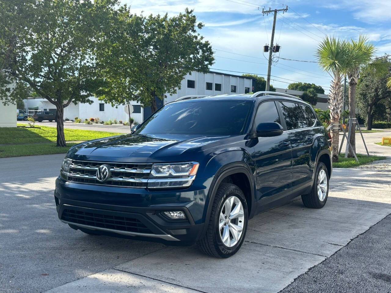 2018 Volkswagen Atlas SE — SUV — 127,789 mi — Hollywood, FL