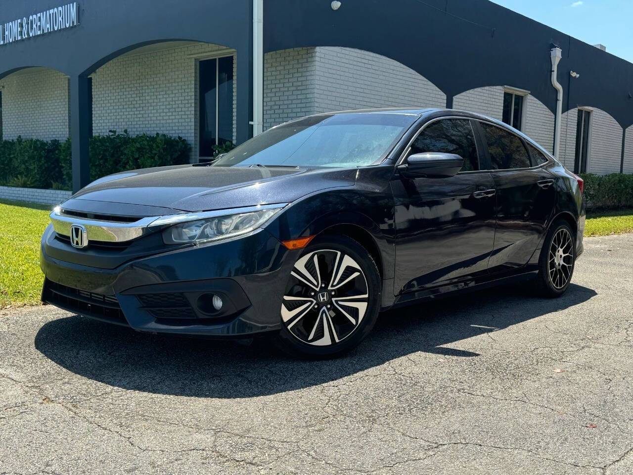 2018 Honda Civic EX-T — Sedan — 103,012 mi — Hollywood, FL