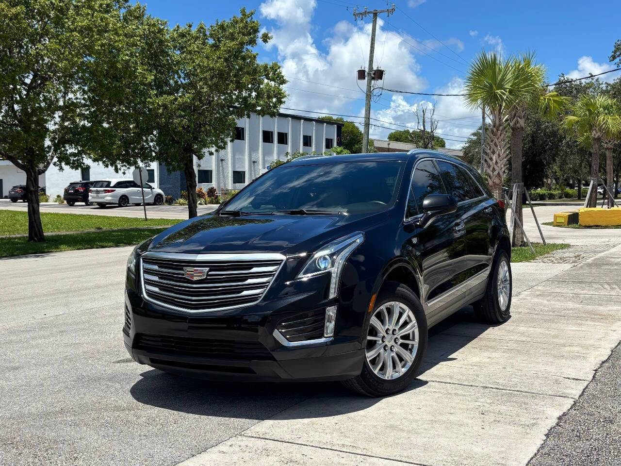 2019 Cadillac XT5 Standard — SUV — 120,079 mi — Hollywood, FL
