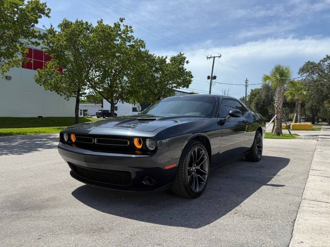 2019 Dodge Challenger SXT — Coupe — 99,008 mi — Hollywood, FL