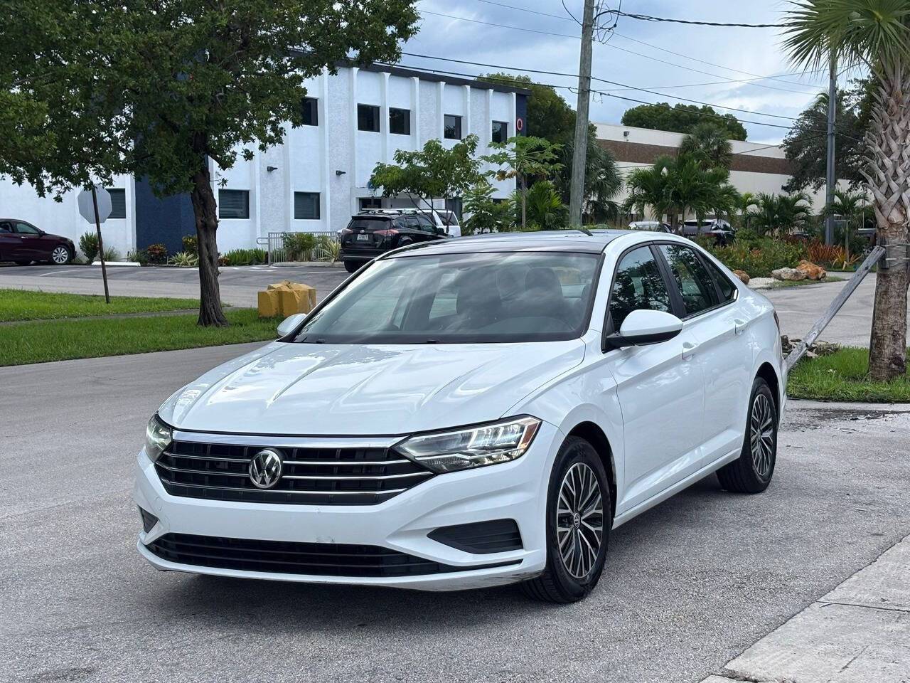 2019 Volkswagen Jetta SE — Sedan — 84,797 mi — Hollywood, FL