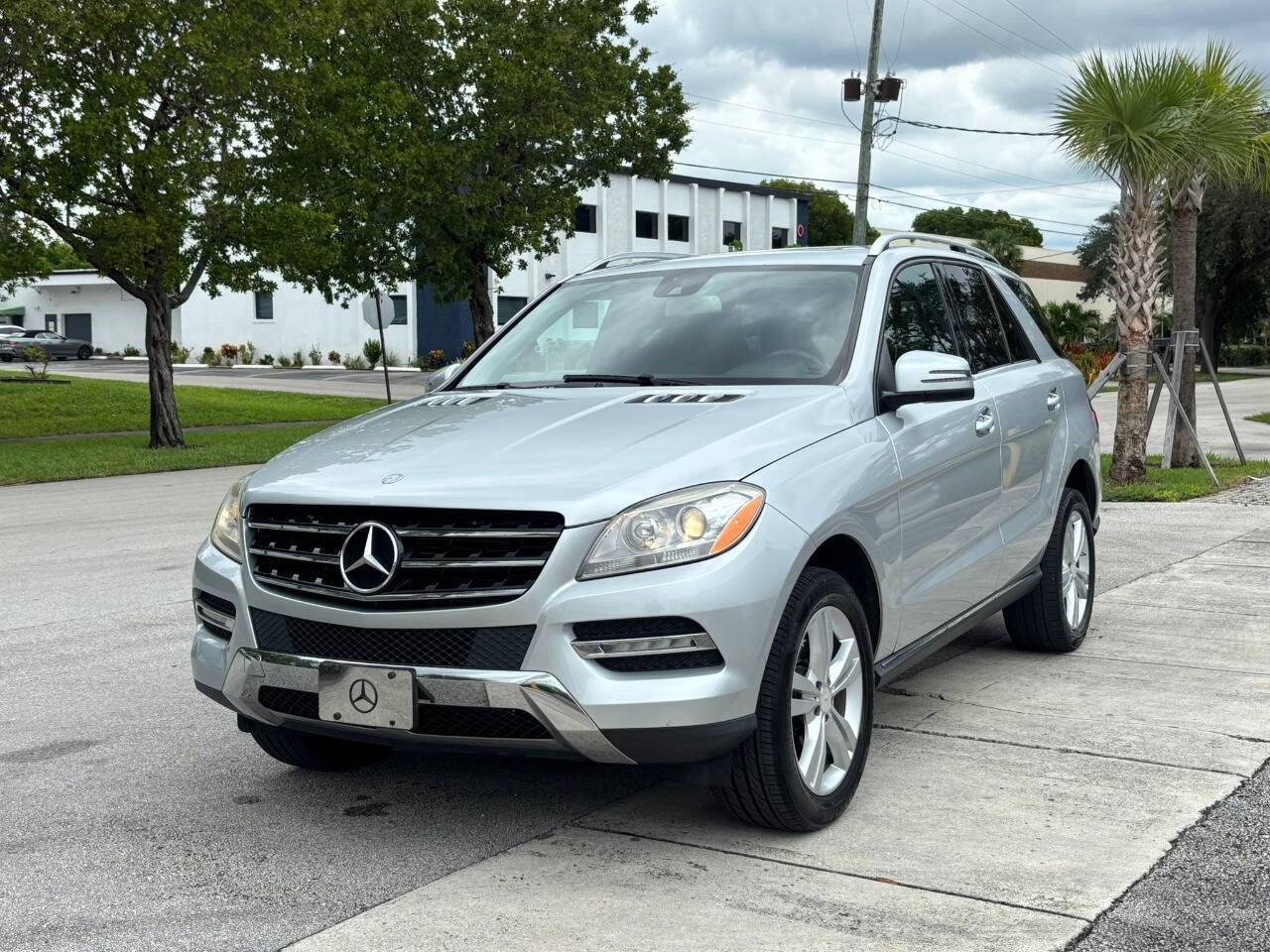 2014 Mercedes-Benz M-Class ML 350 — SUV — 144,774 mi — Hollywood, FL