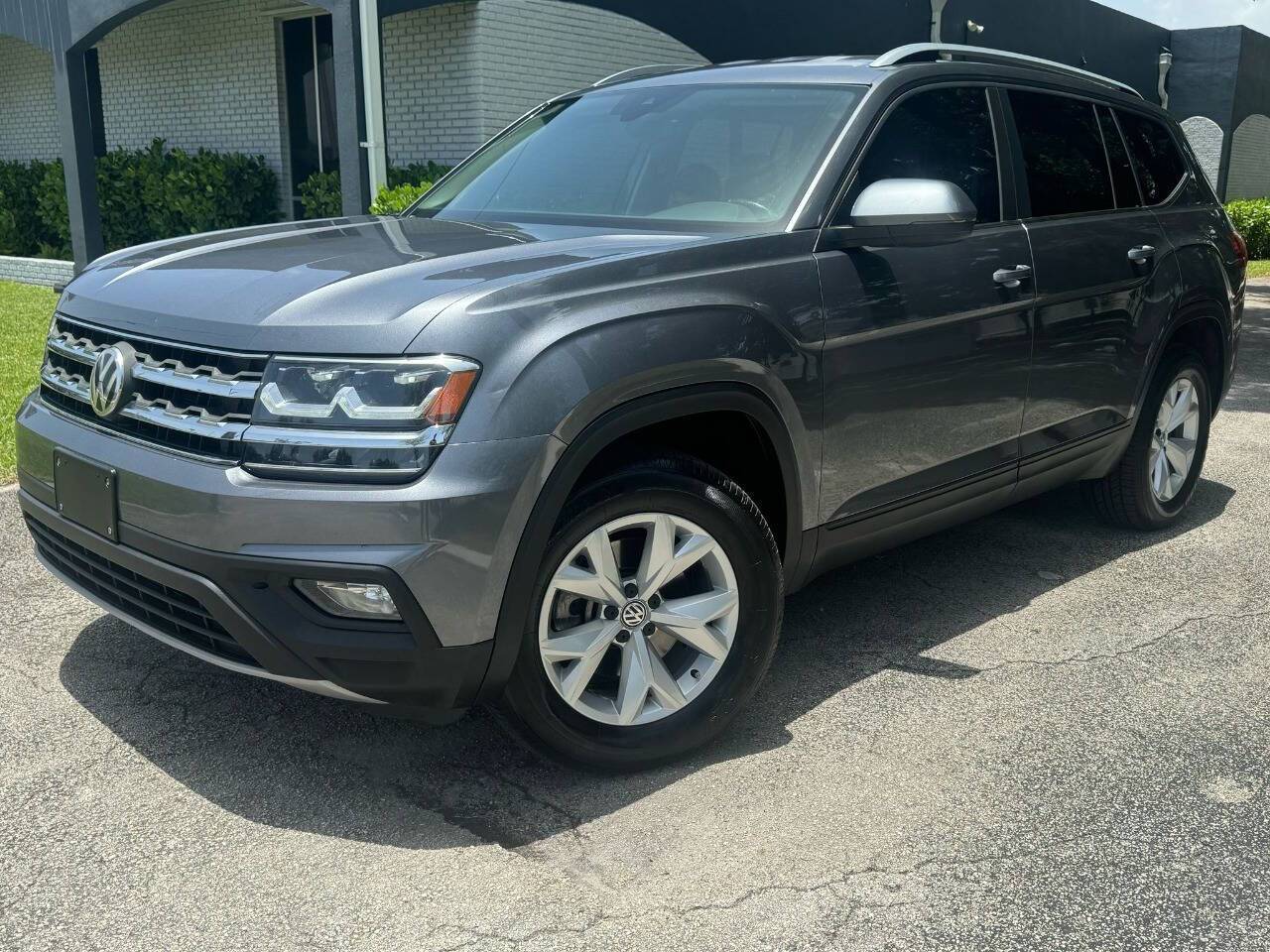 2018 Volkswagen Atlas SE — SUV — 121,694 mi — Hollywood, FL
