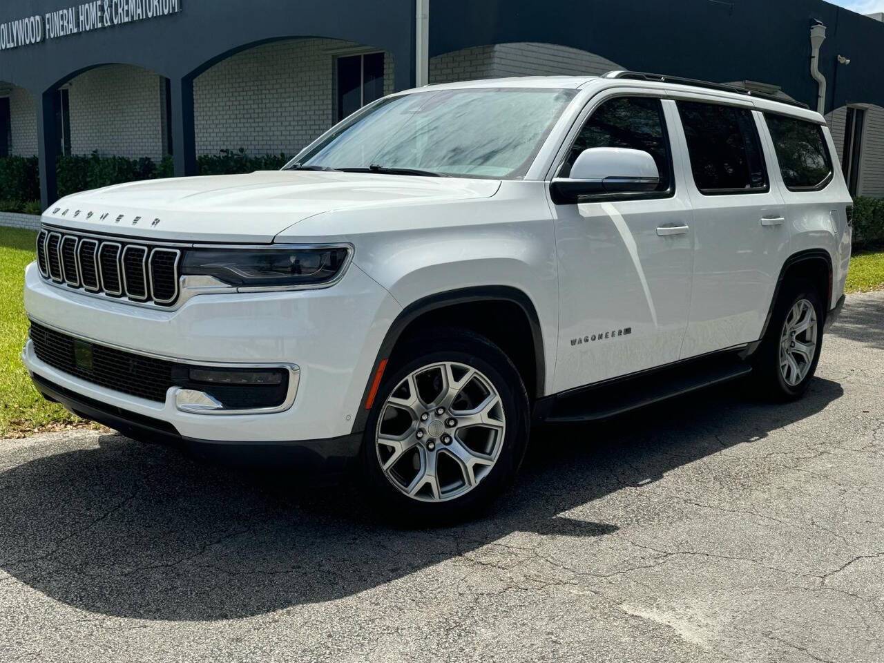 2022 Jeep Wagoneer Series II — SUV — 62,216 mi — Hollywood, FL