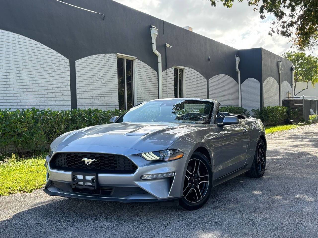2023 Ford Mustang EcoBoost Premium — Convertible — 30,013 mi — Hollywood, FL
