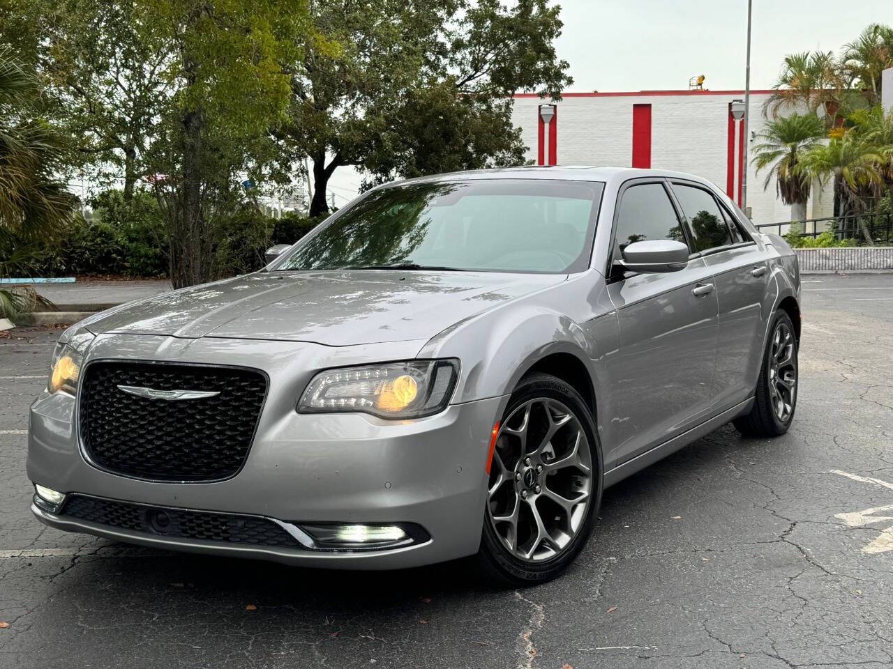2018 Chrysler 300 S — Sedan — 121,520 mi — Hollywood, FL