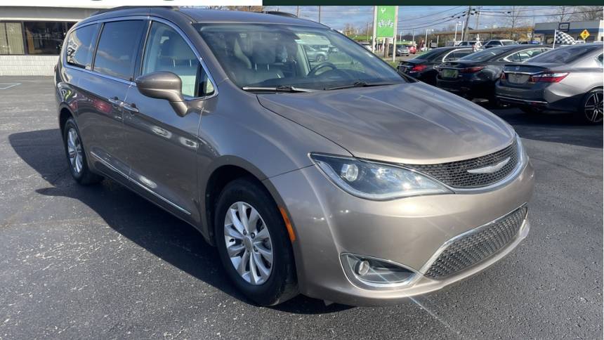 2017 Chrysler Pacifica Touring L — Minivan — 86,289 mi — Murfreesboro, TN