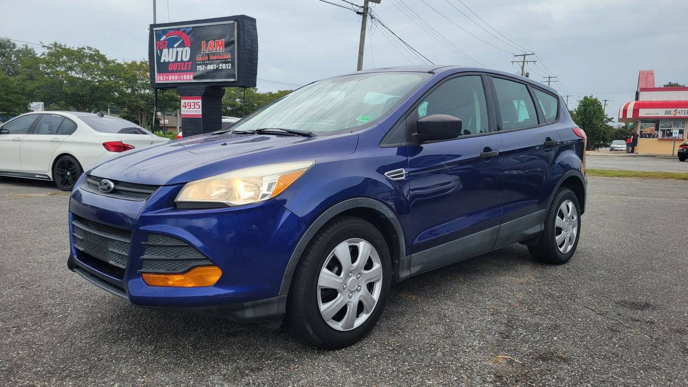 2014 Ford Escape S