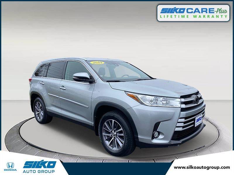 2019 Toyota Highlander XLE — SUV — 46,905 mi — Raynham, MA