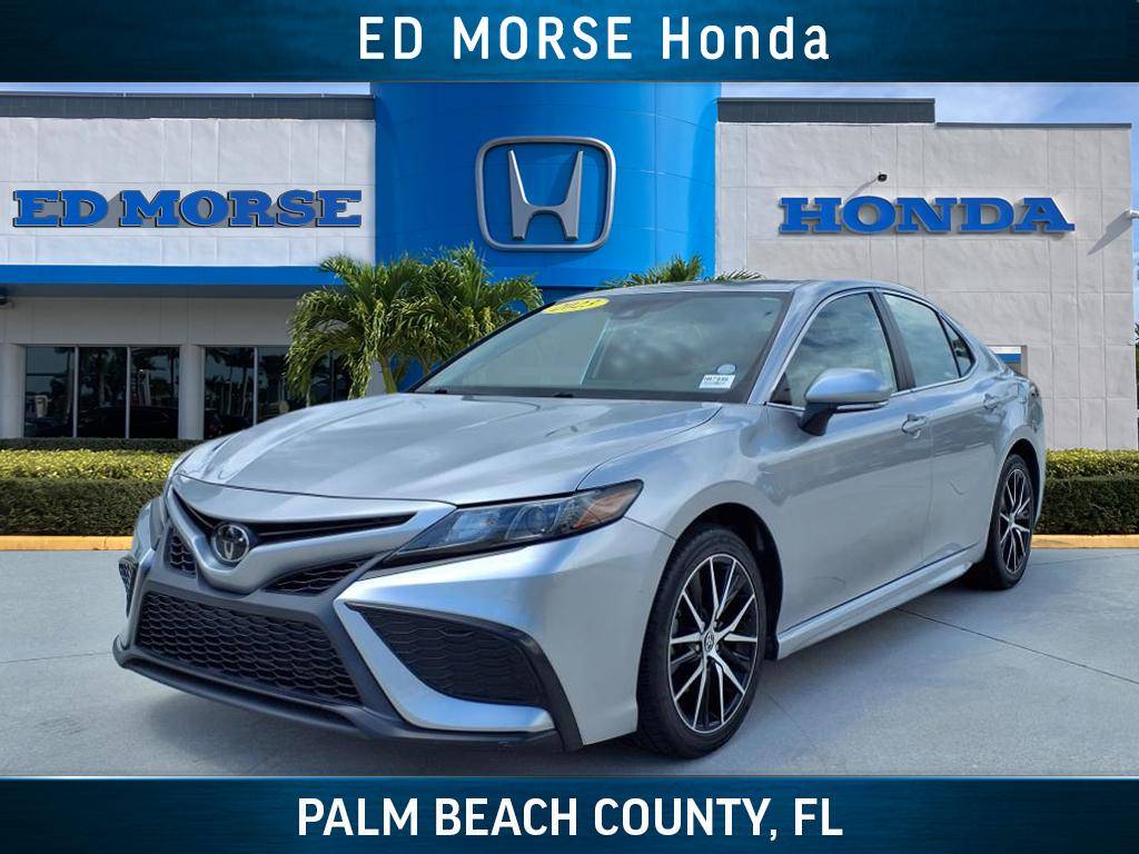 2023 Toyota Camry SE Nightshade — Sedan — 49,620 mi — Riviera Beach, FL