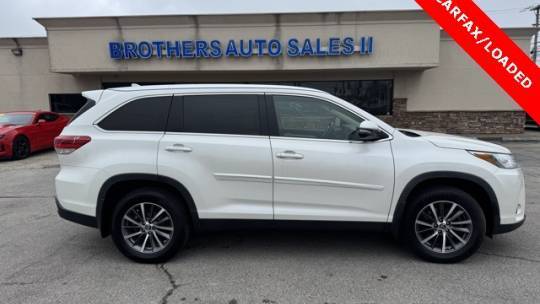 2019 Toyota Highlander XLE — SUV — 110,733 mi — Lexington, KY