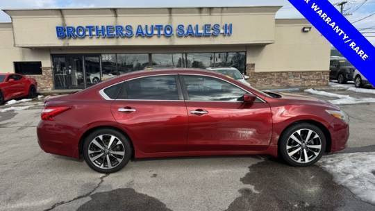 2016 Nissan Altima 3.5 SR — Sedan — 109,699 mi — Lexington, KY