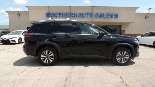 2023 Nissan Pathfinder SL — SUV — 15,888 mi — Lexington, KY