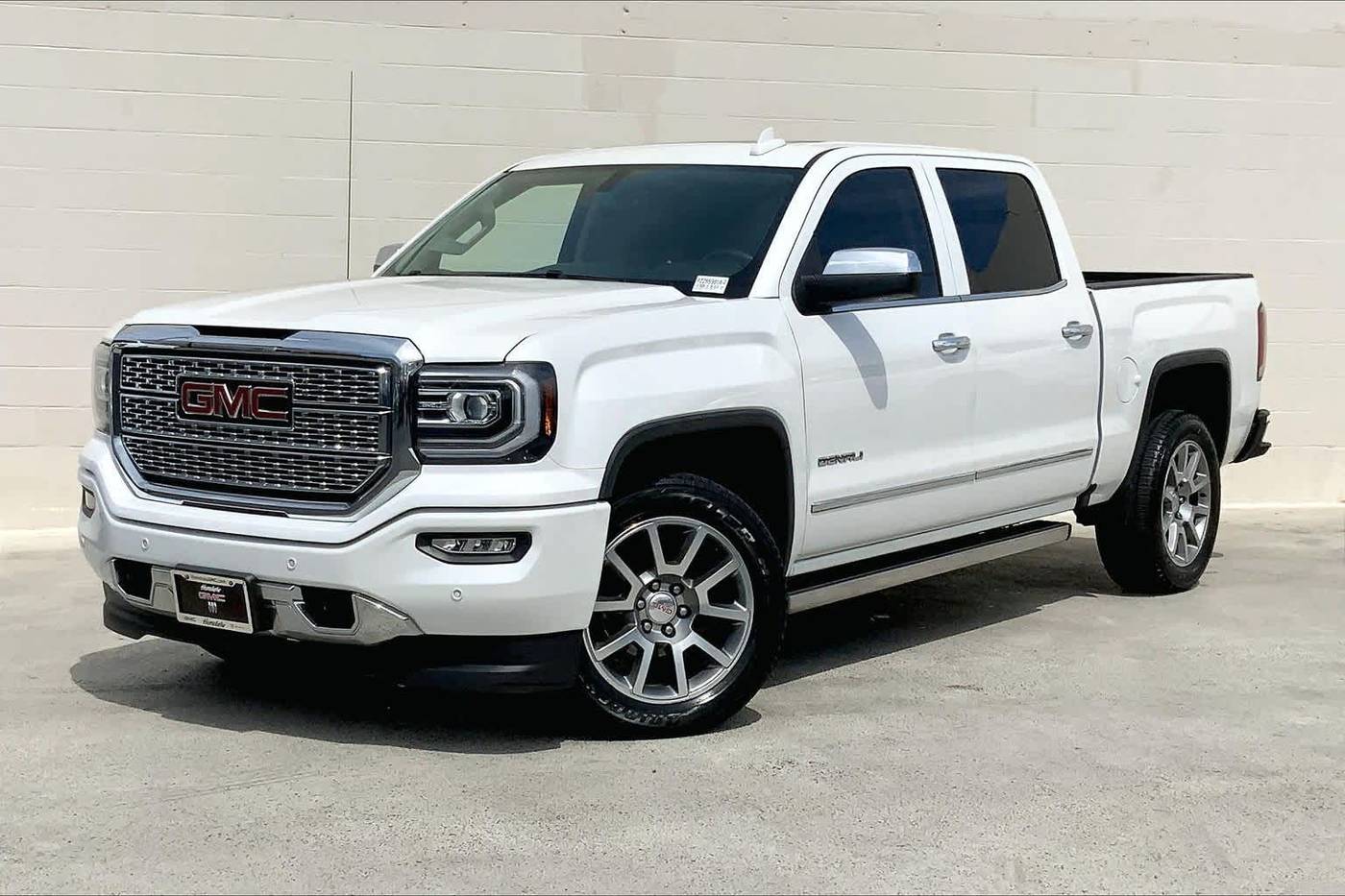 2016 GMC Sierra 1500 Denali — Pickup Truck — 91,015 mi — Honolulu, HI