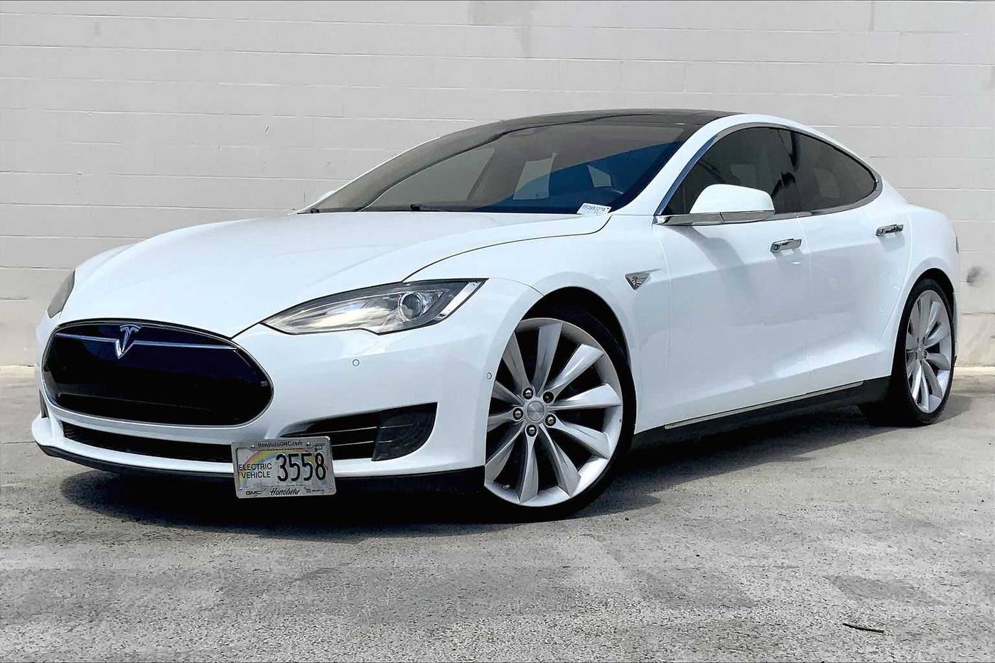 2015 Tesla Model S 70D — Hatchback — 107,516 mi — Honolulu, HI
