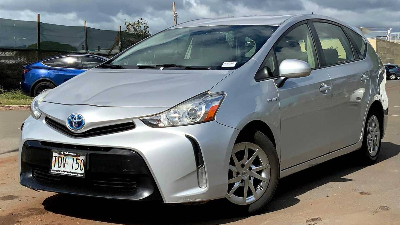 2017 Toyota Prius v Two — Wagon — 161,581 mi — Honolulu, HI