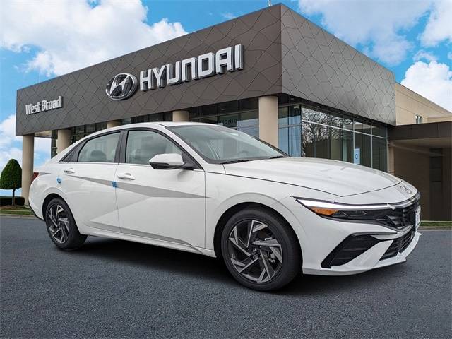 2025 Hyundai Elantra Limited — Sedan — 3,069 mi — Henrico, VA