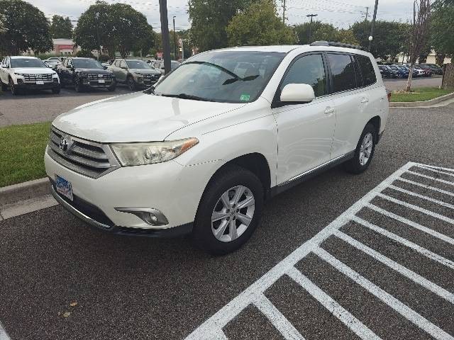 2013 Toyota Highlander Plus V6 — SUV — 147,445 mi — Henrico, VA