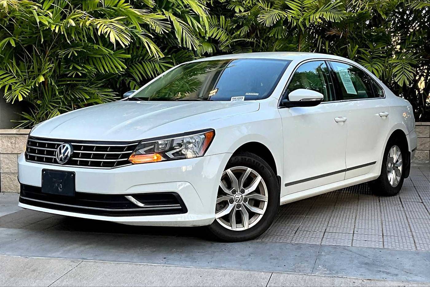 2017 Volkswagen Passat 1.8T S — Sedan — 40,484 mi — Honolulu, HI