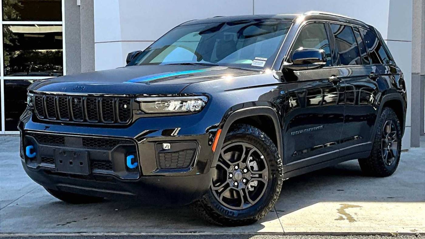 2024 Jeep Grand Cherokee Trailhawk 4xe — SUV — 1,155 mi — Honolulu, HI