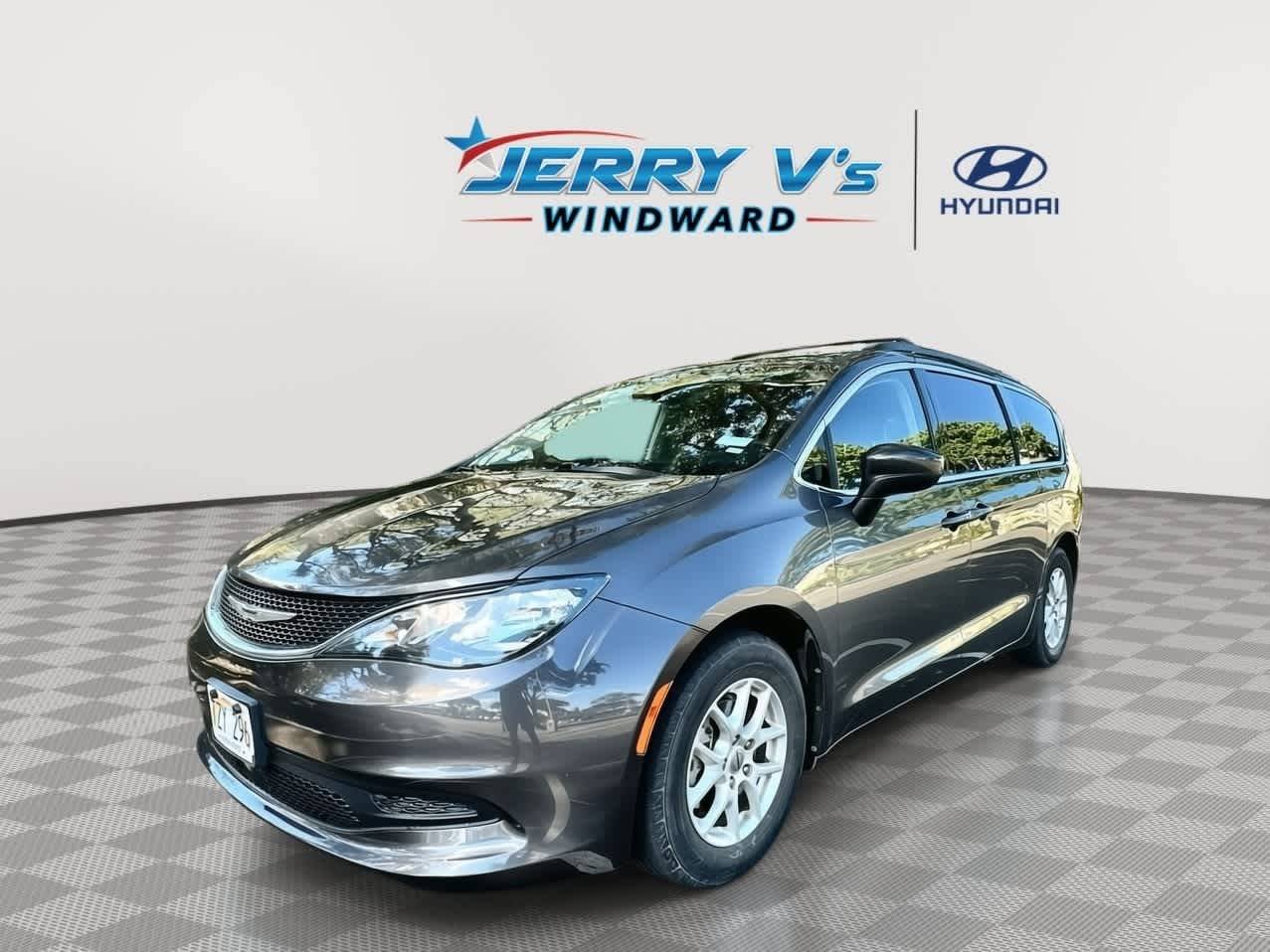 2021 Chrysler Voyager LXI — Minivan — 53,903 mi — Kaneohe, HI
