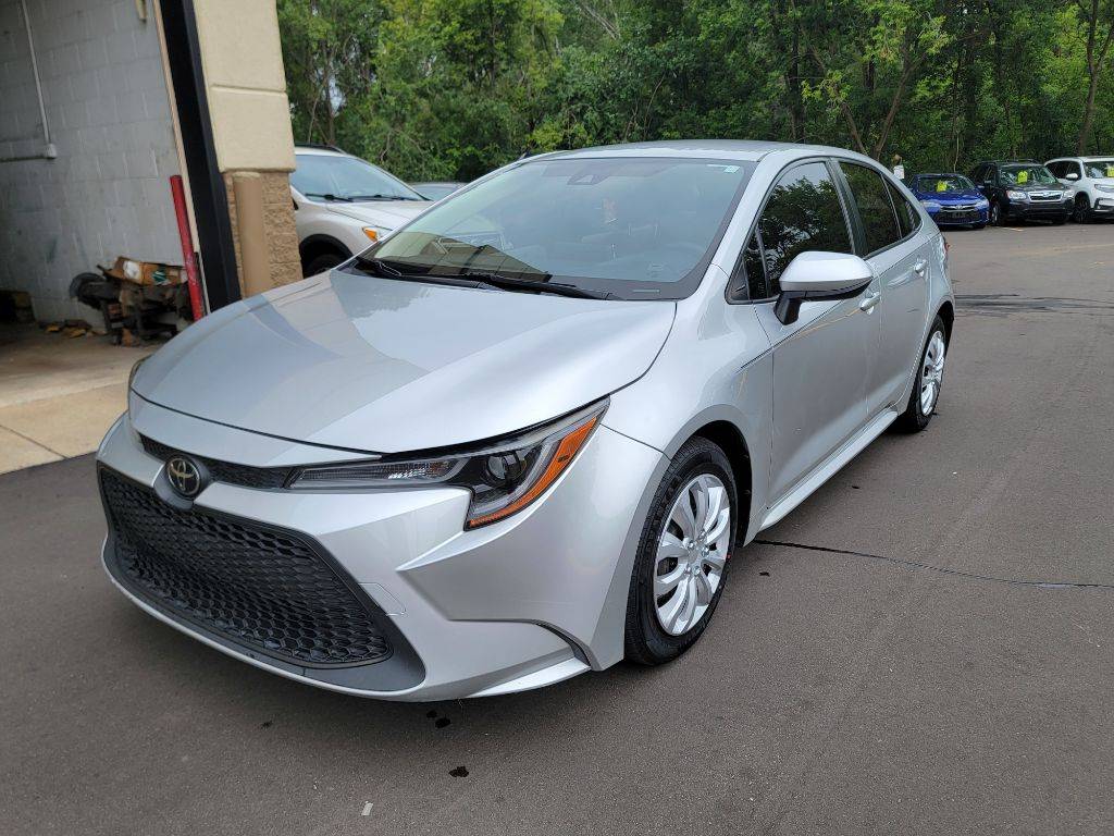 2020 Toyota Corolla LE — Sedan — 106,269 mi — Maplewood, MN