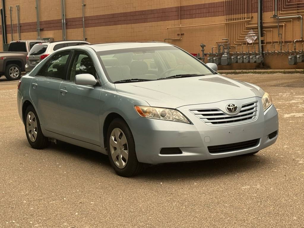 2007 Toyota Camry CE — Sedan — 138,121 mi — Maplewood, MN