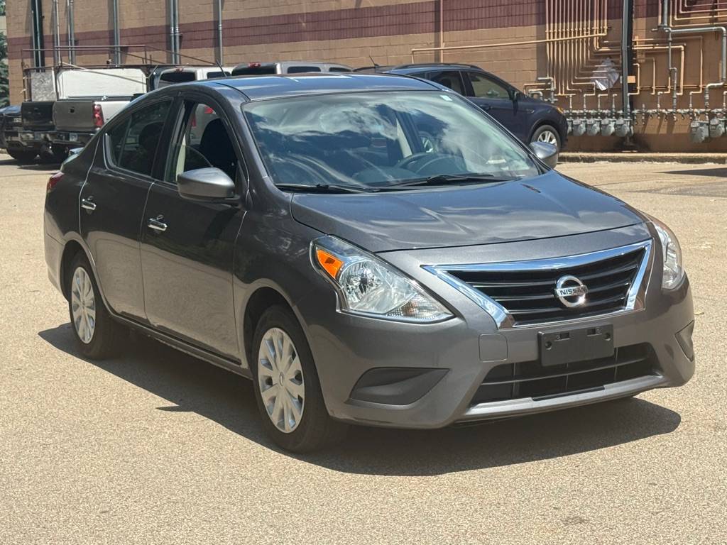 2018 Nissan Versa SV — Sedan — 110,058 mi — Maplewood, MN