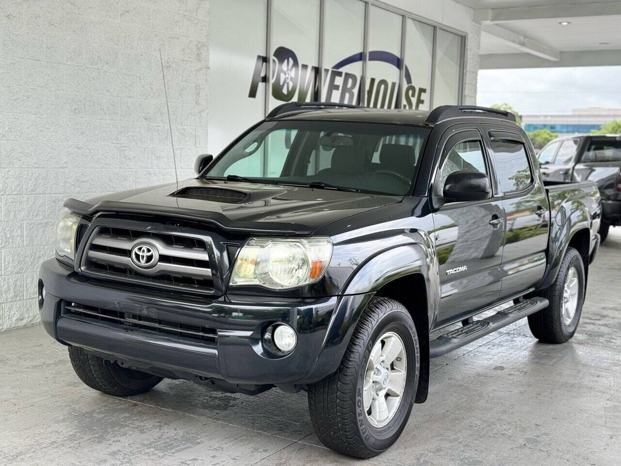 2010 Toyota Tacoma Base — Pickup Truck — 218,404 mi — Tampa Bay, FL